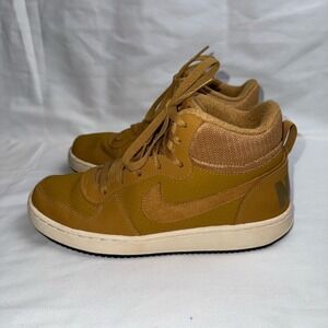 Nike Youth Court Borough Mid GS athletic shoes in the 'Wheat/Gold' size 6Y